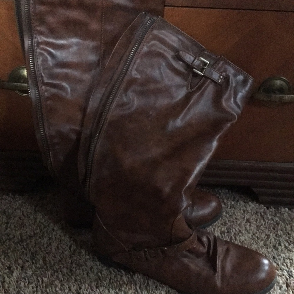 Tall boots